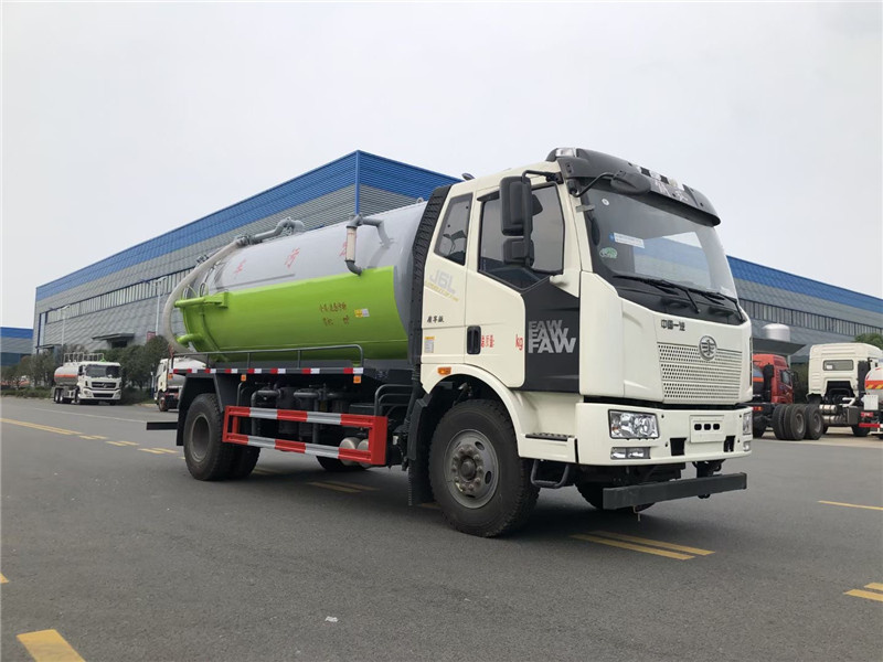 真空吸污車和吸糞車在工作原理有什么區別到底怎么選購？
