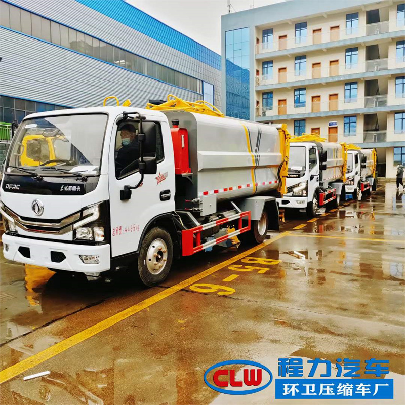 藍牌東風多利卡7方側(cè)裝壓縮垃圾車