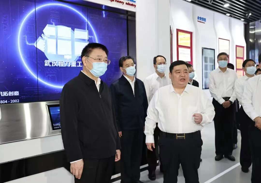 湖北省委書記勉勵程力汽車加強(qiáng)新能源專用汽車等研發(fā)制造